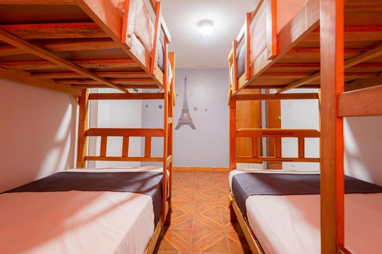 Hostal Las Fresas Lima Airport Callao Esterno foto