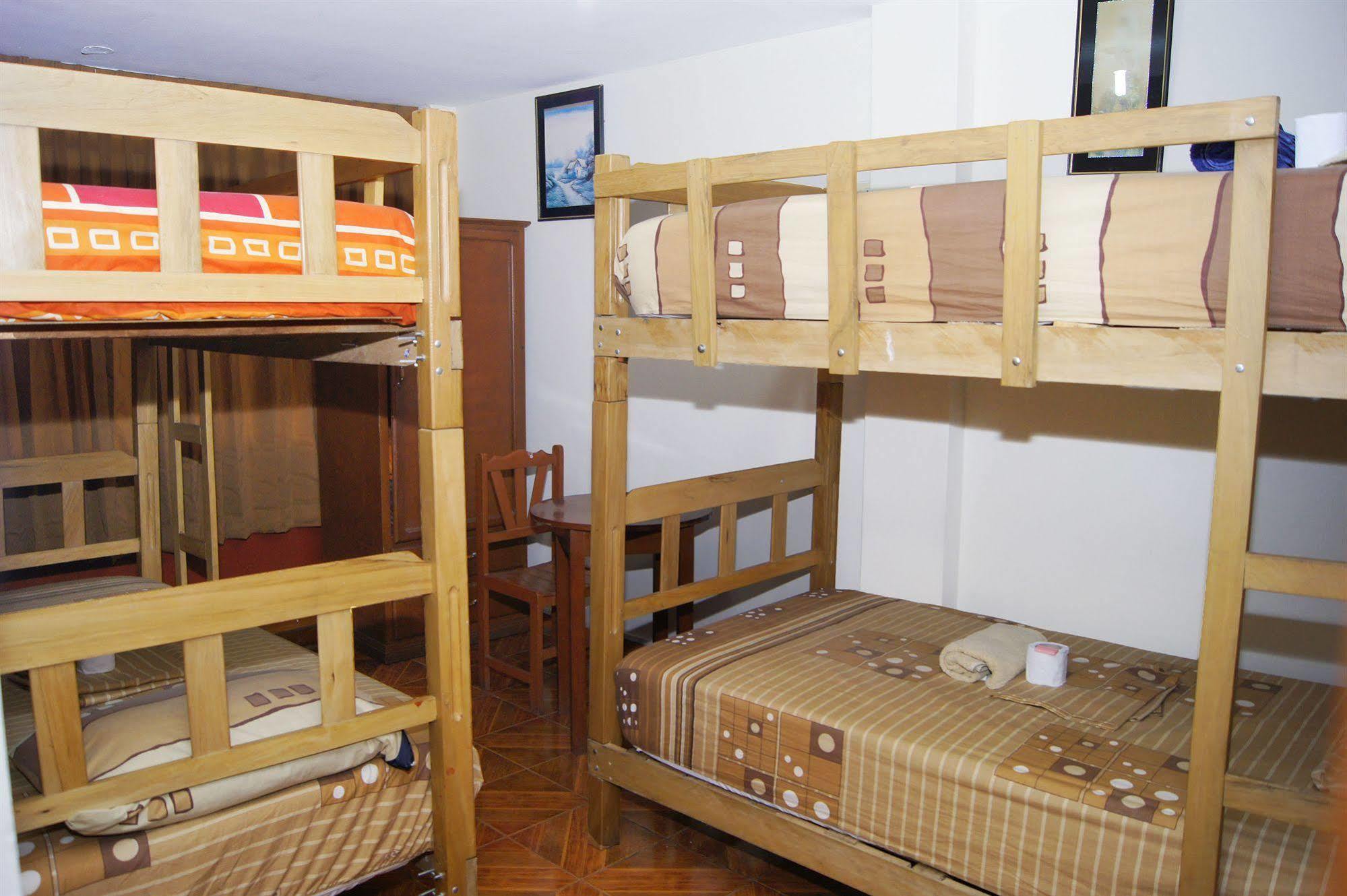 Hostal Las Fresas Lima Airport Callao Esterno foto
