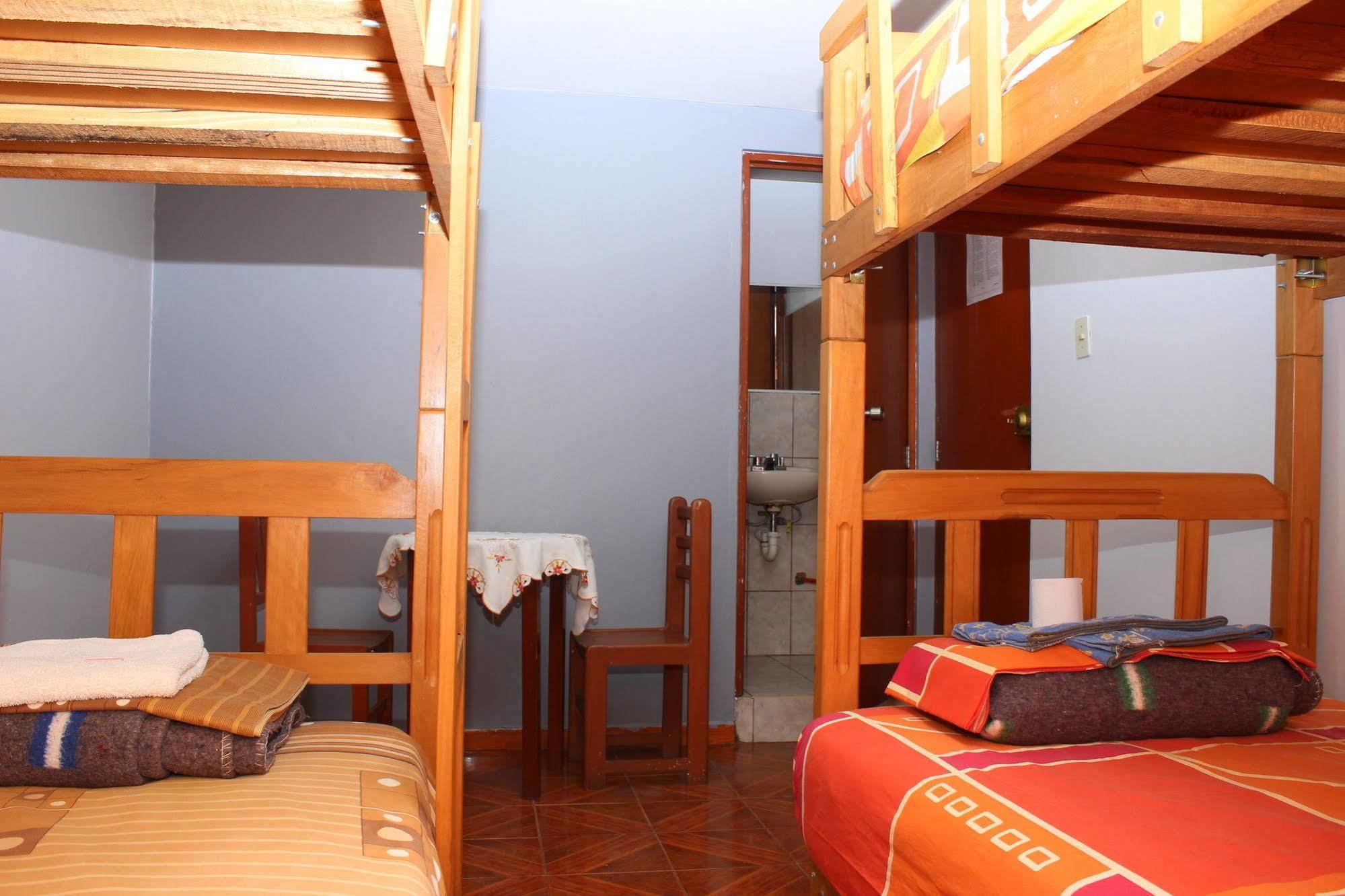 Hostal Las Fresas Lima Airport Callao Esterno foto