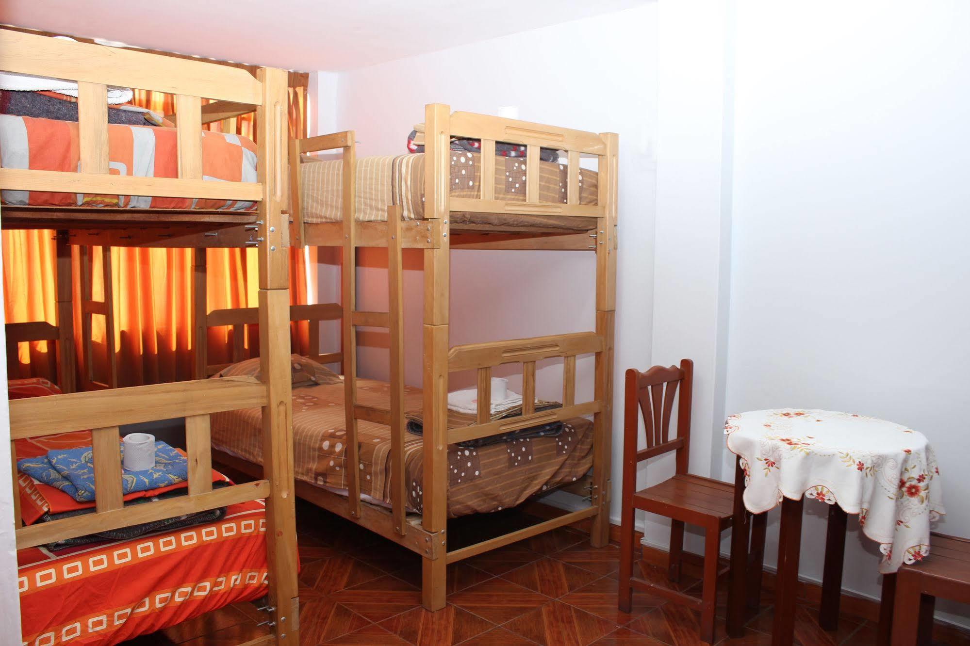 Hostal Las Fresas Lima Airport Callao Esterno foto